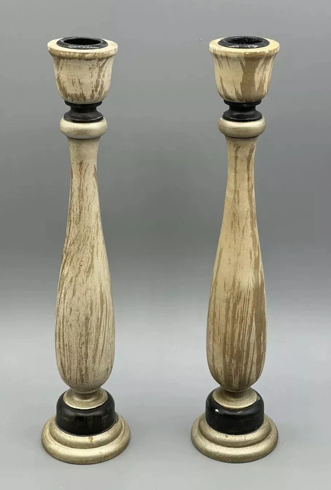 Pair of Rustic Pillar Candle Holder Candlesticks Distressed White Gold Wood VTG - Image 4 of 4