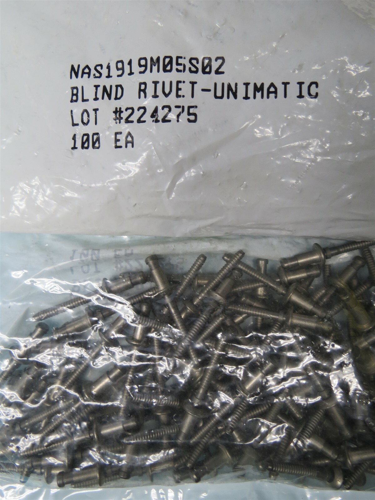 HUCK Unimatic Blind Bolt MS90353U0604 – BB13 R17 – 100-Piece Qty (New)