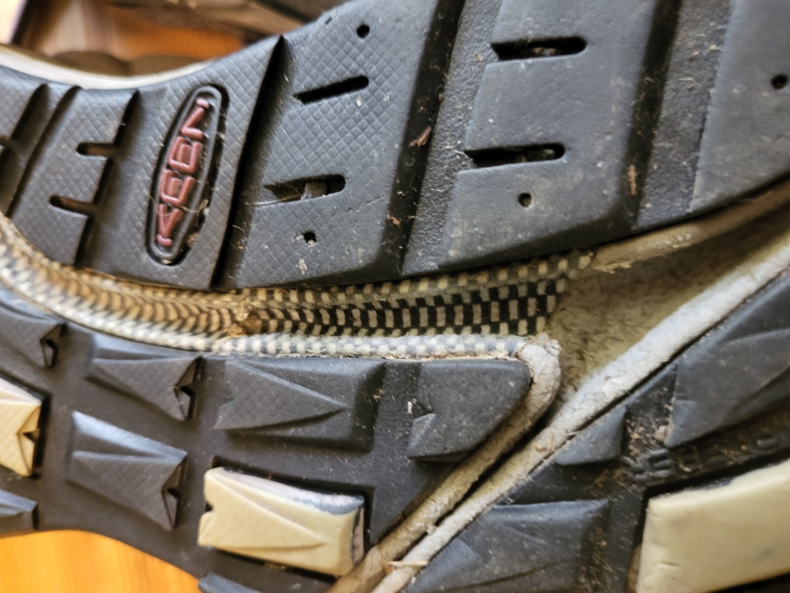 KEEN scarpe da trekking trail da donna taglia 10 grigio viola DS 0506