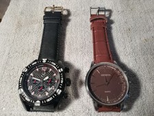 2 Stück Quarz Herren Uhren Analog Schwarz  und Dunkel Braun Farben