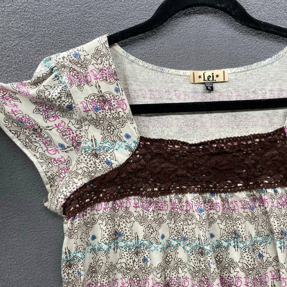 lei Y2K 00s Square Neck Short Sleeve Top Womens XL Lace Trim Flutter Sleeve - Image 4 of 4