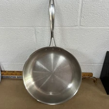 Calphalon 10" Skillet 1390