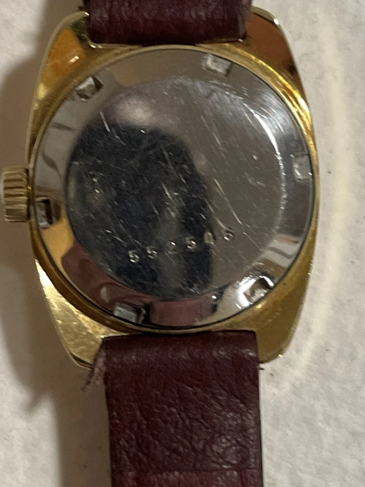 Relógio Eterna Matic Concept 80 pulseira de couro caixa dourada - Imagem 4 de 4