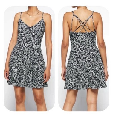 NWT Nine Britton size S petite brushed knit floral dress 