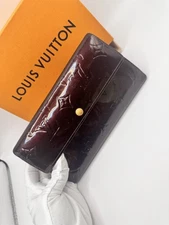Louis Vuitton Vernice Wallet