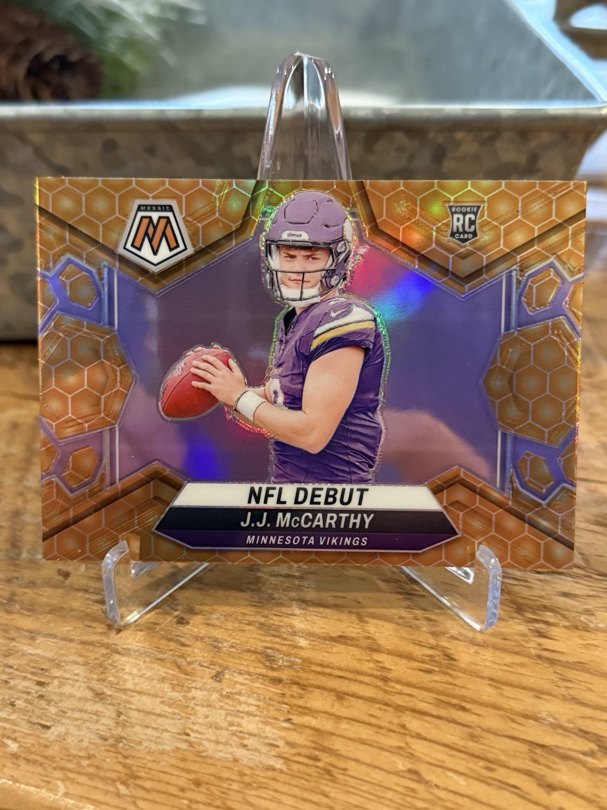 2024 Panini Mosaic NFL Debut J.J. McCarthy #275 Honeycomb Prizm (RC)