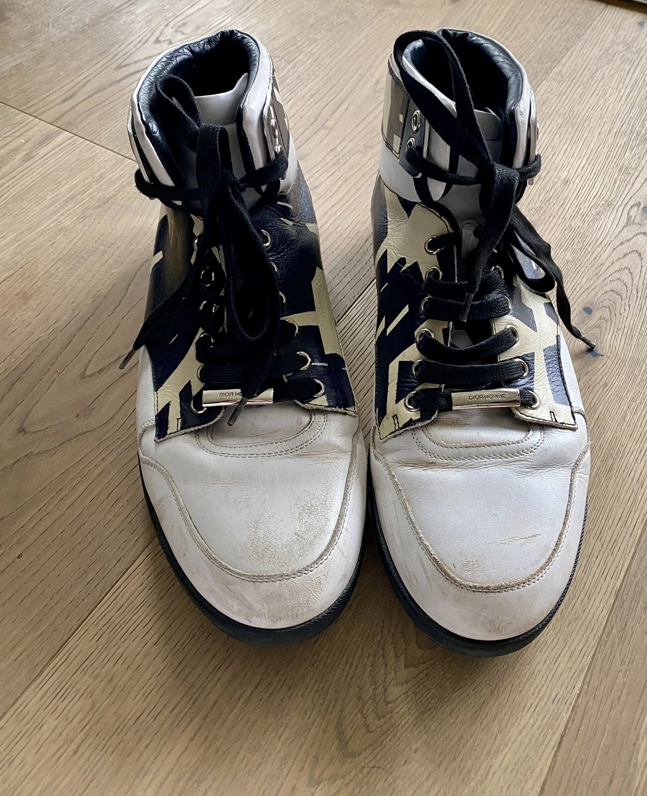 Baskets montantes Dior Homme en cuir blanc EU 42,5