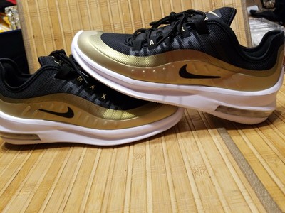 nike air max axis black and gold