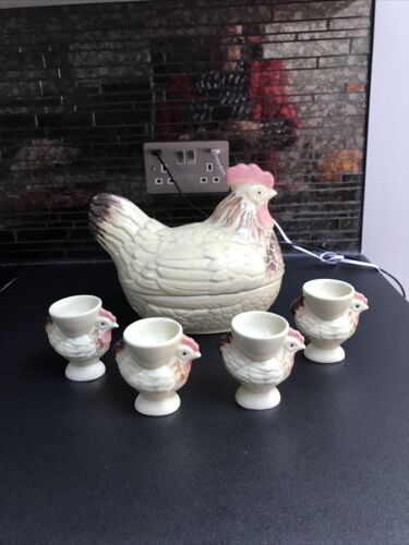 Vintage Farmhouse Chicken Ceramic Hen Egg Holder Storage Japan + 4 Egg Cups - Picture 1 of 13
