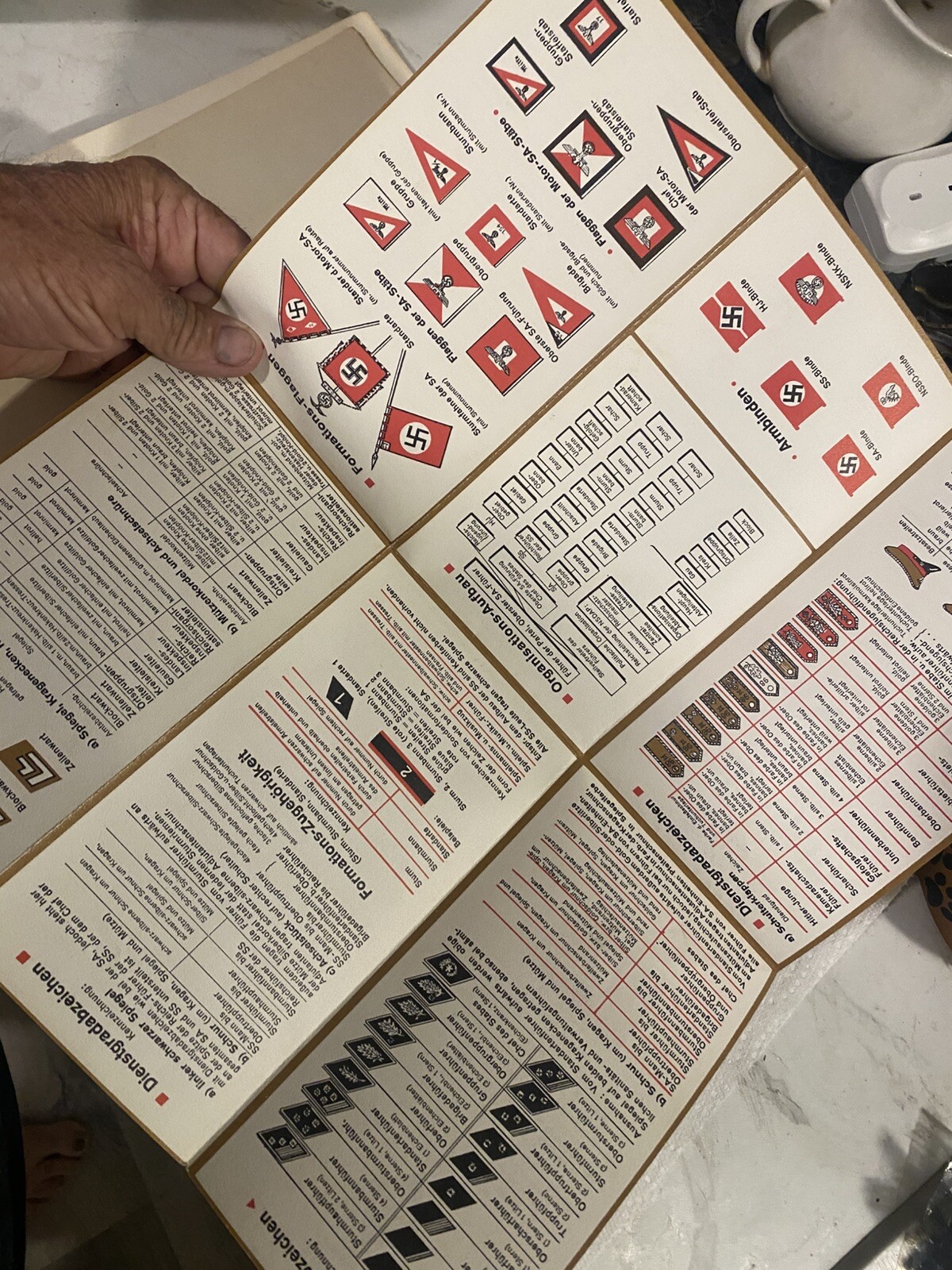 Picture 4 of 24