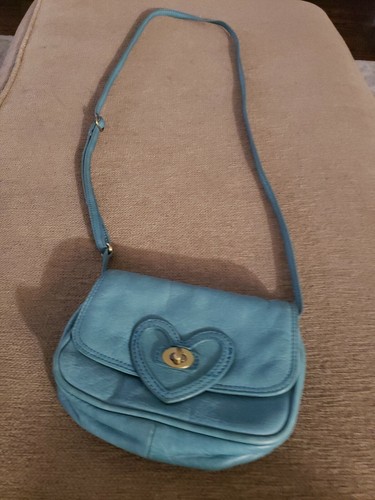 NUVOLA PELLE  HEART SHAPE TURNLOCK TEAL  CROSSBODY PURSE BAG