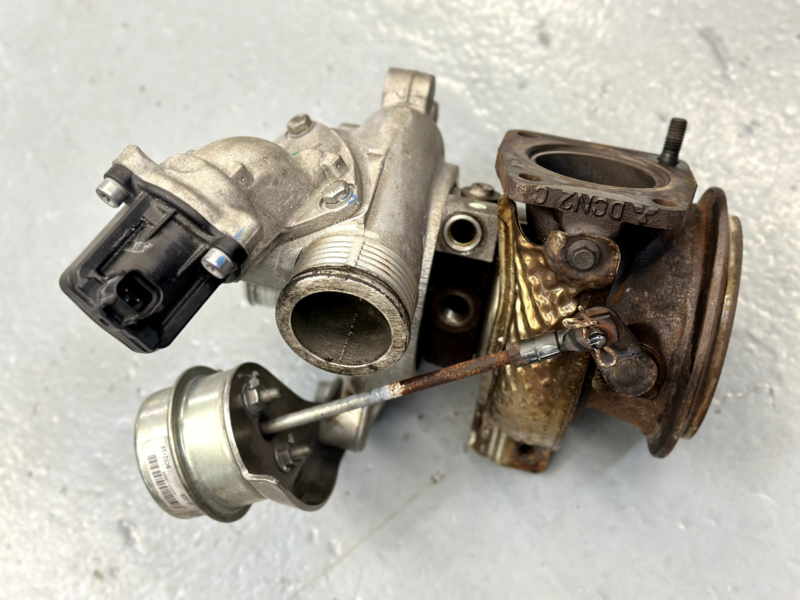McLaren 570S LH Left Turbo Supercharger 13F0546CP Used 15K mi
