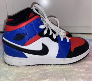 Jordan Air Jordan 1 Mid Kids 5.5Y Colorblock Leather Mid-Top Basketball