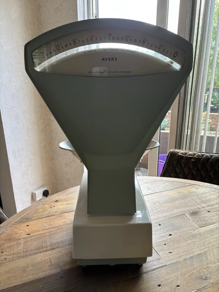 Vintage Avery Sweet Shop Scales 1970s - Image 4 of 4