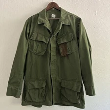 Vintage Vietnam War Slant Pocket Jungle Jacket Rip Stop Medium Long OG 107