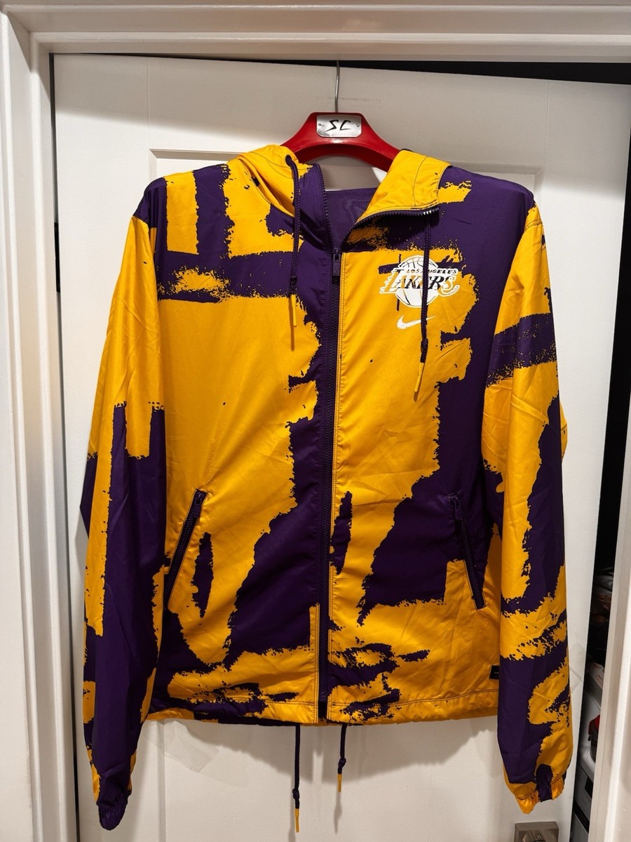 Brand Nike New Los Angeles Lakers Courtside Men's NBA Club Woven