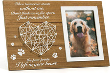 Pet Memorial Gifts, Pet Loss Memorial Frame Leave Paw Prints on Our Hearts, Paw
