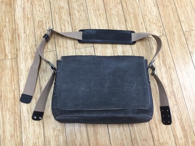 brooks barbican messenger bag