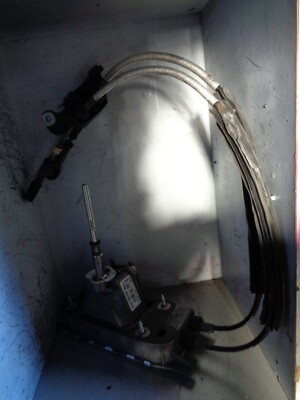 VW Scirocco R 137 2.0 TSI Schaltkulisse 6Gang VW 1K0711049CJ 1K0711061B