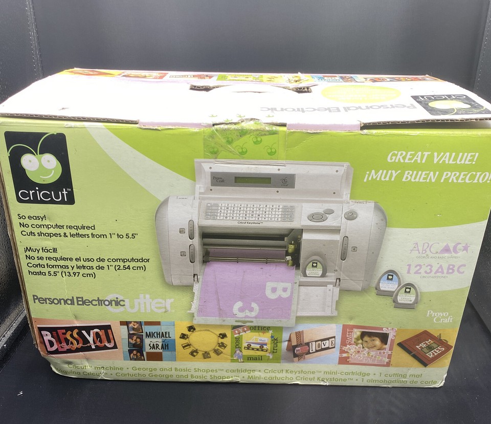 Cricut Personal Electronic Cutter with & Keystone Cartridges New