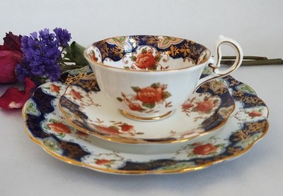 Vtg Royal Standard Fine Bone China Roses Pattern Tea Cup, Saucer, Plate - Trio