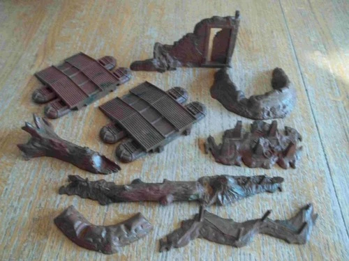 1963 MARX  D-Day Playset 9 brown w/green Terrain Accessories