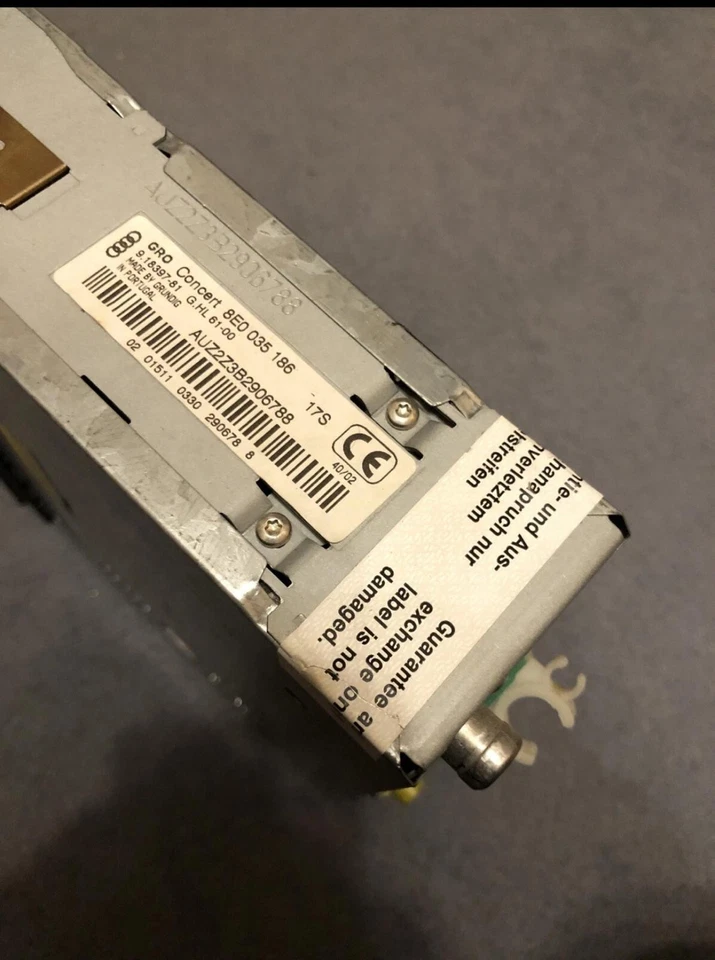 Original Audi A4 B6 B7 Autoradio Radio CD Radio "Audi Concert" 8E0035186L - Immagine 3 di 4