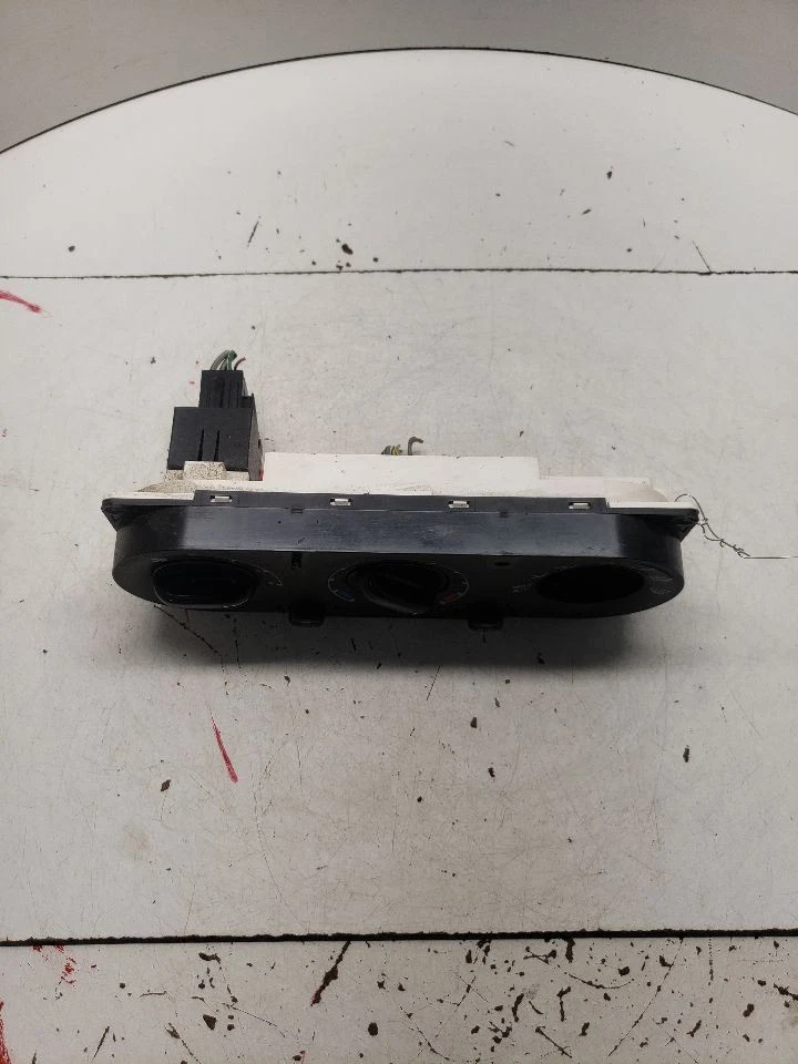 Temperature Control Front Excluding Sport Trac Dash Fits 07-10 EXPLORER 1260810 - Image 2 of 4