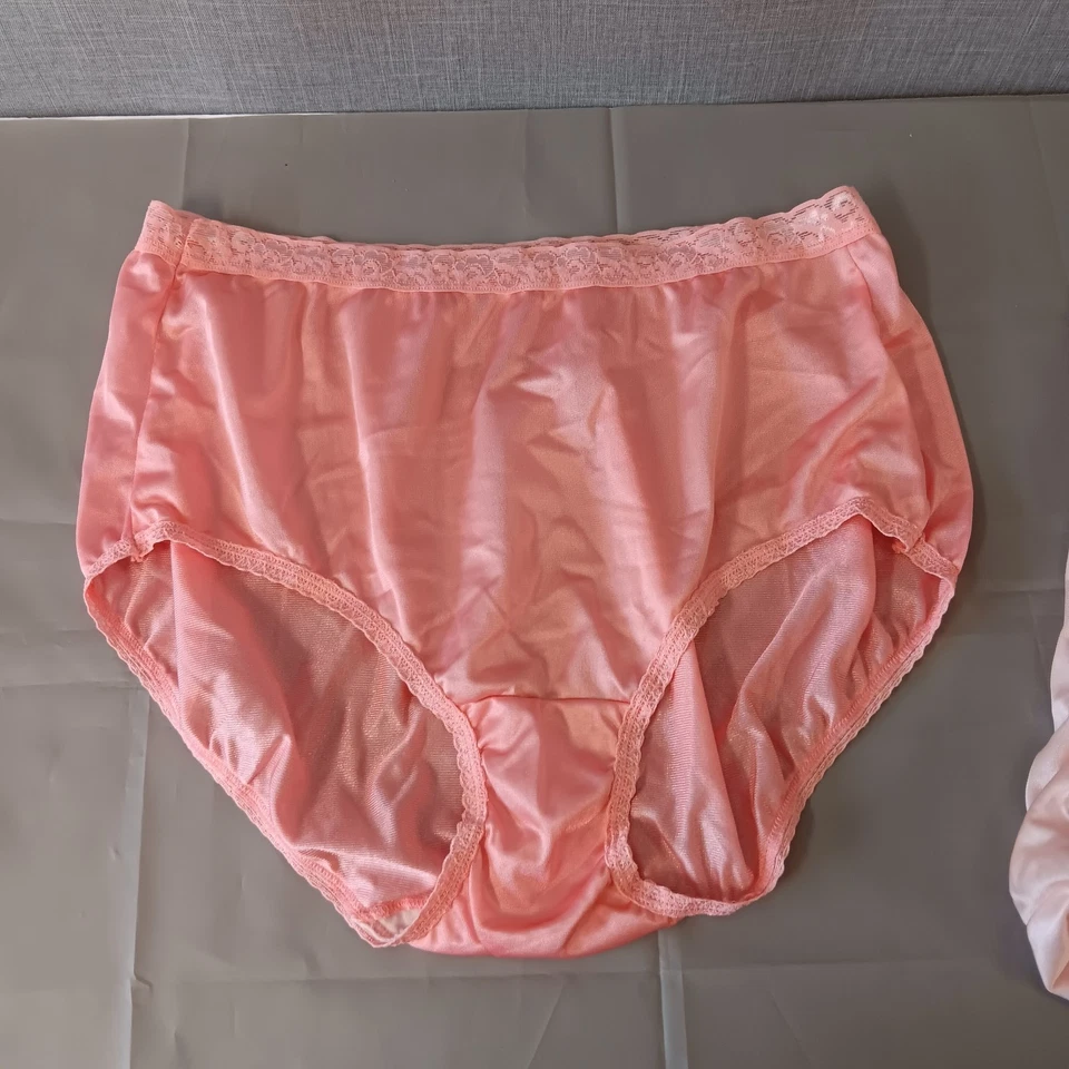 Lote Bragas Hanes Talla 8 XL Anchas Encaje Satinado 100% Nylon Rosa Suave Sedoso Sissy Foto 2 de 4
