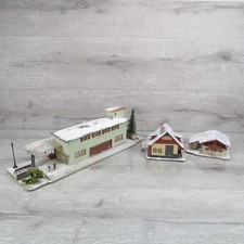FALLER B-103 / 214 - H0 - 3er Konvolut Haus Bahnhof Schönblick beschneit #V89811