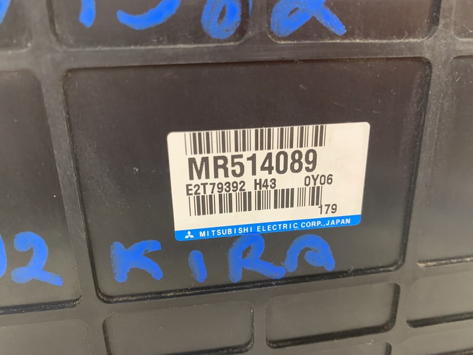 2001 Mitsubishi Montero XLS Engine Control Unit ECU ECM MR514089 PCM ...