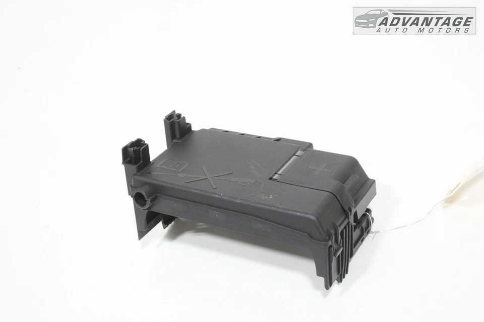 Cadillac ATS 2016-2018 batería trasera cable positivo plus caja de fusibles de unión B+ OEM Foto 2 de 4