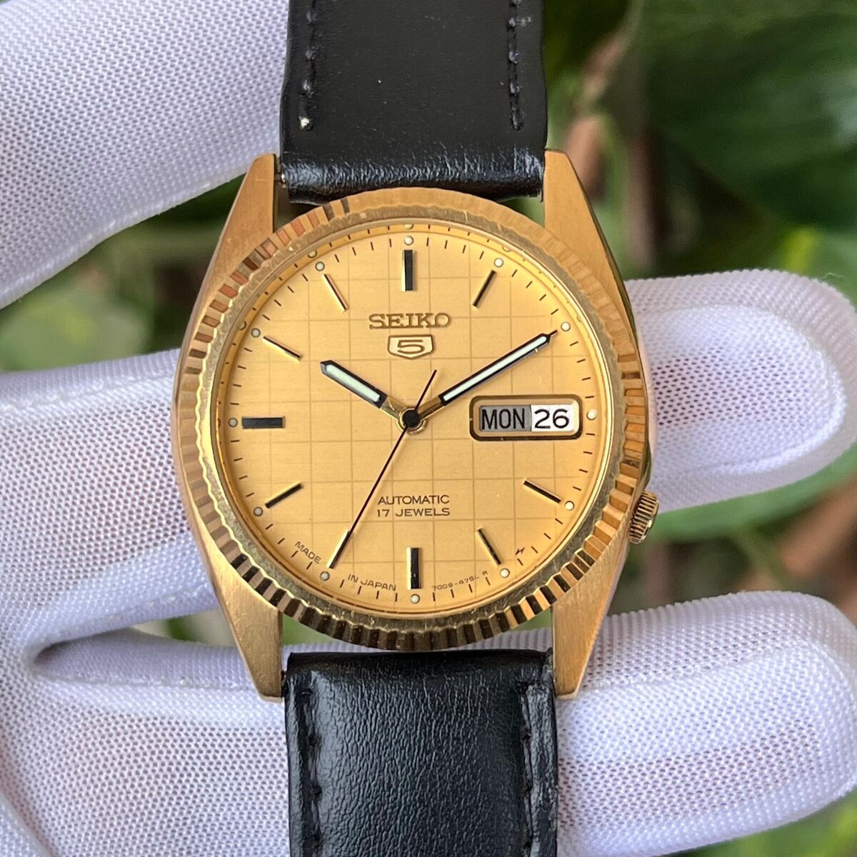 Vintage Seiko 5 Automatic Golden Vintage Seiko 5 Automatic Golden