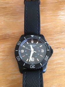 victorinox maverick large
