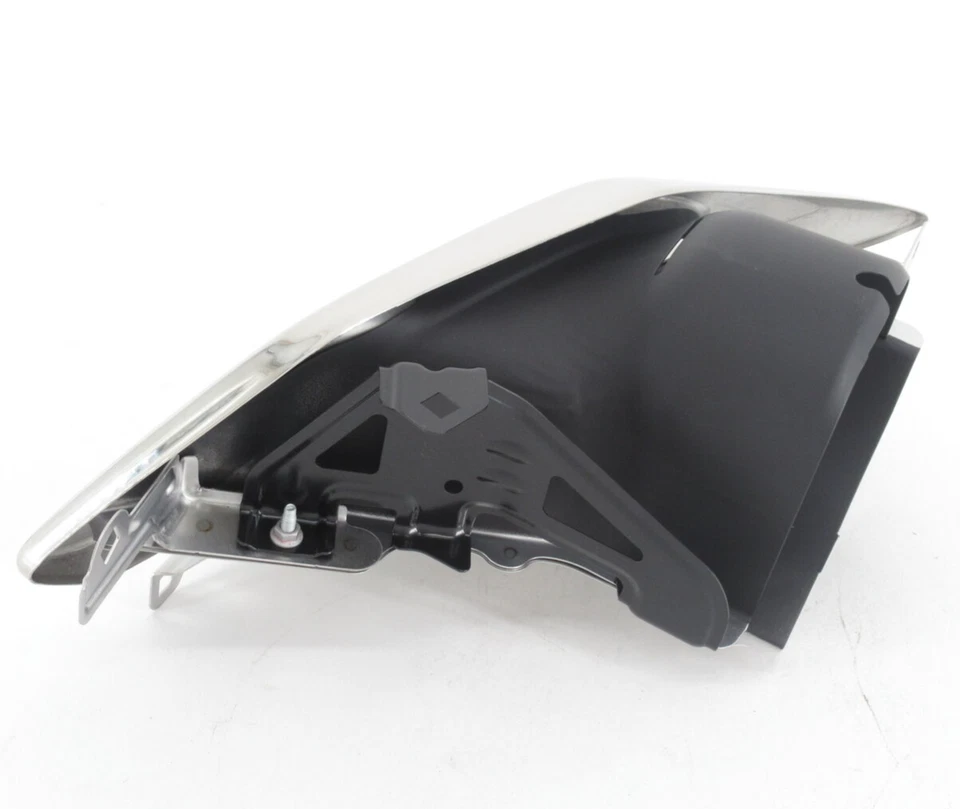 Punta de escape de extensión de parachoques trasero de pasajero genuino OEM Lexus 52106-48020 Foto 4 de 4