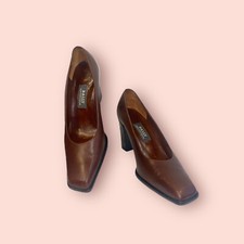 BALLY Vintage Y2K Block Heel Leather Square Toe Luxury Designer Pumps US 7.5