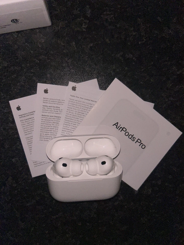 Apple AirPods Pro 3, foto 3 di 5