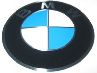 BMW Motorabdeckung Emblem Rundel Logo Plakette 2248141 13712248141 Neu