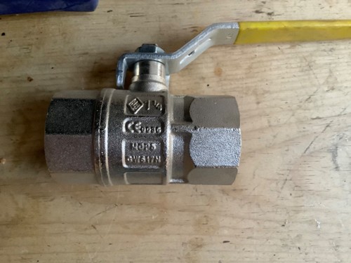 3 x 1”1/4 Ball Valve CW617N NEW UNUSED - Picture 3 of 3