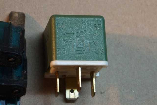 4ra003510 58 реле