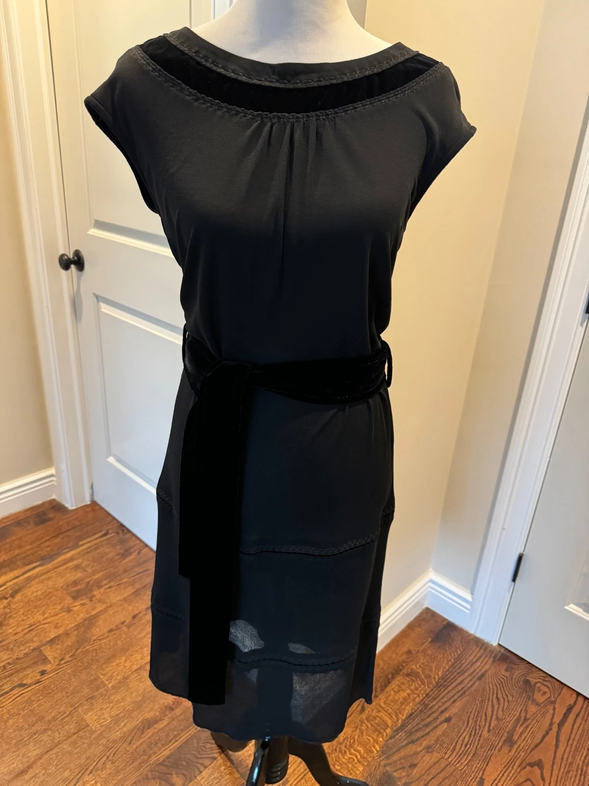 SAINT LAURENT (YSL) Abito a tubino Yves Saint Laurent nero in jersey con fascia senza maniche taglia Fr 42 US 10