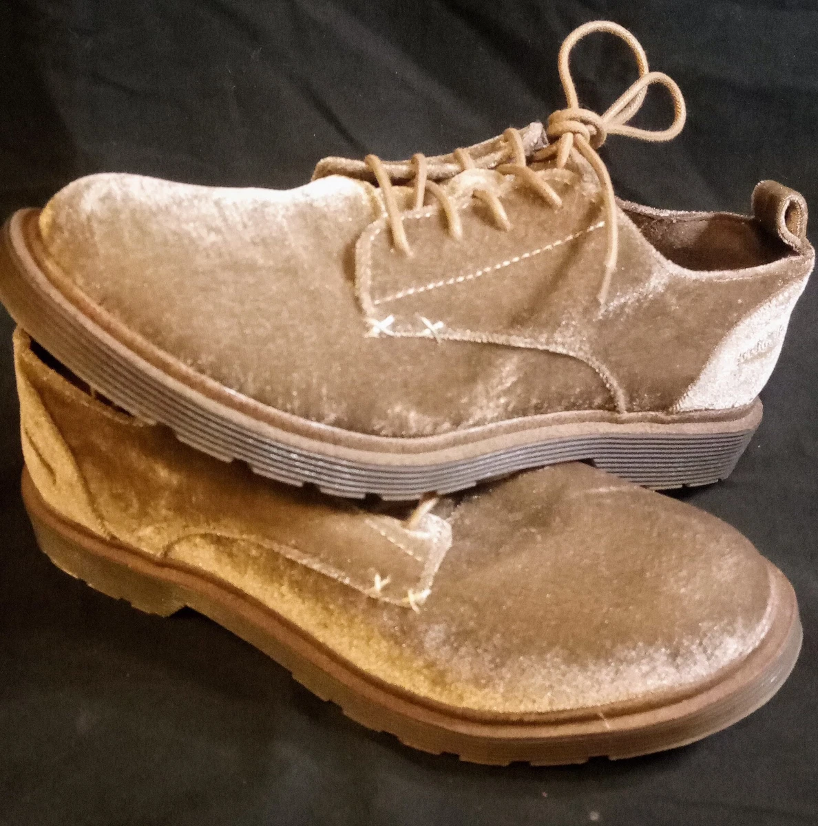 Coolway Clair Women s Brown Velvet Oxfords Shoes Size 7.5 Round