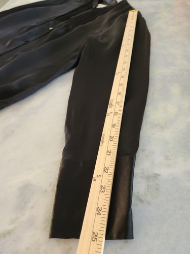 Isaac Mizrahi X Target Seidenmischung Smoking Bluse XL schwarz Falten französische Manschetten - Bild 11 von 11