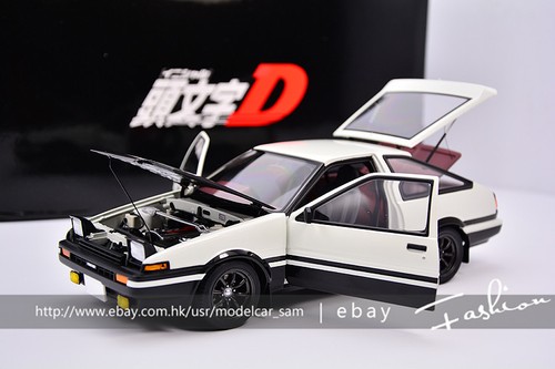 AUTOart 1:18 Toyota TRUENO AE86 INITAIL 