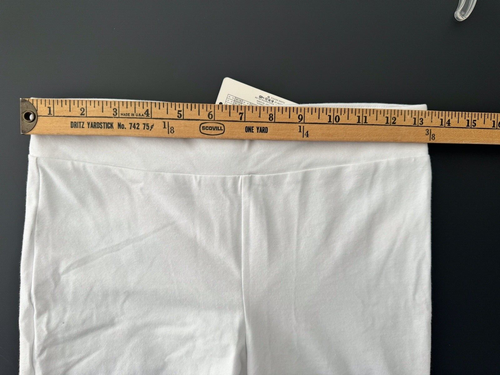 NWT HUE Women's Wide Waistband Blackout Cotton Capri Leggings, Small, White  - Picture 6 of 7