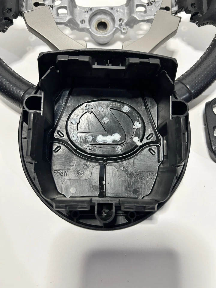 Lexus IS350 F 2015 deportivo sedán volante cuero negro sin calefacción OEM Foto 4 de 4