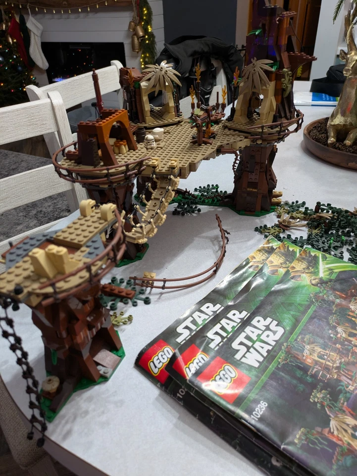 LEGO Star Wars: Ewok Village (10236) -LEER DESCRIPCIÓN Foto 3 de 4