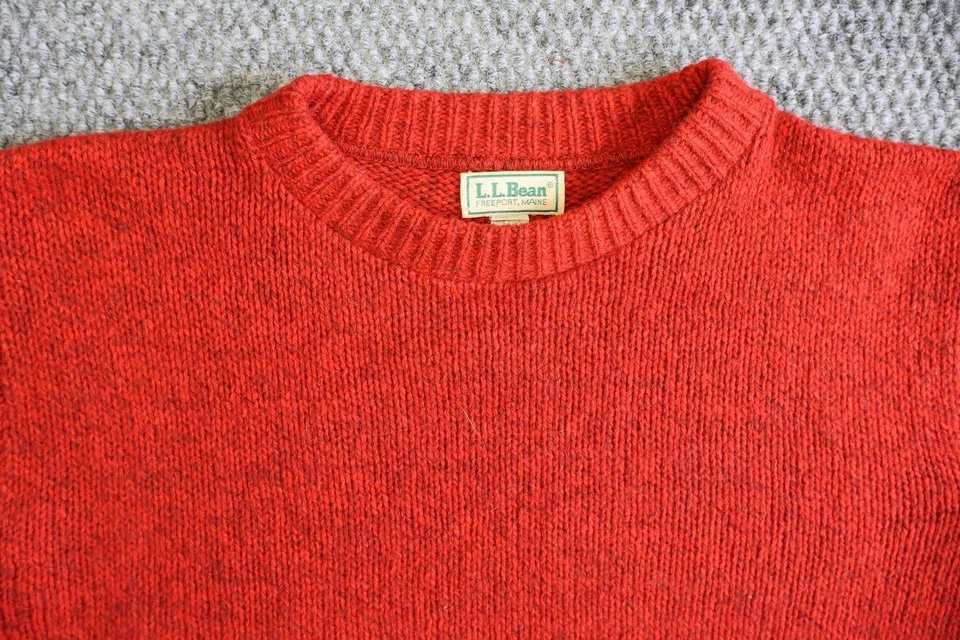 VTG LL Bean Men's Sz Large Wool Crew Neck Sweater Made in USA Size Large - Image 4 of 4