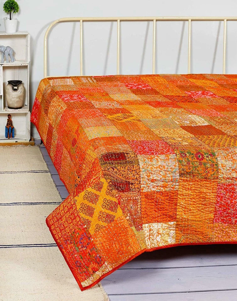 Handmade Vintage Patchwork Silk Kantha Throw Bedspread Embroidery Kantha Quilt - Image 4 of 4