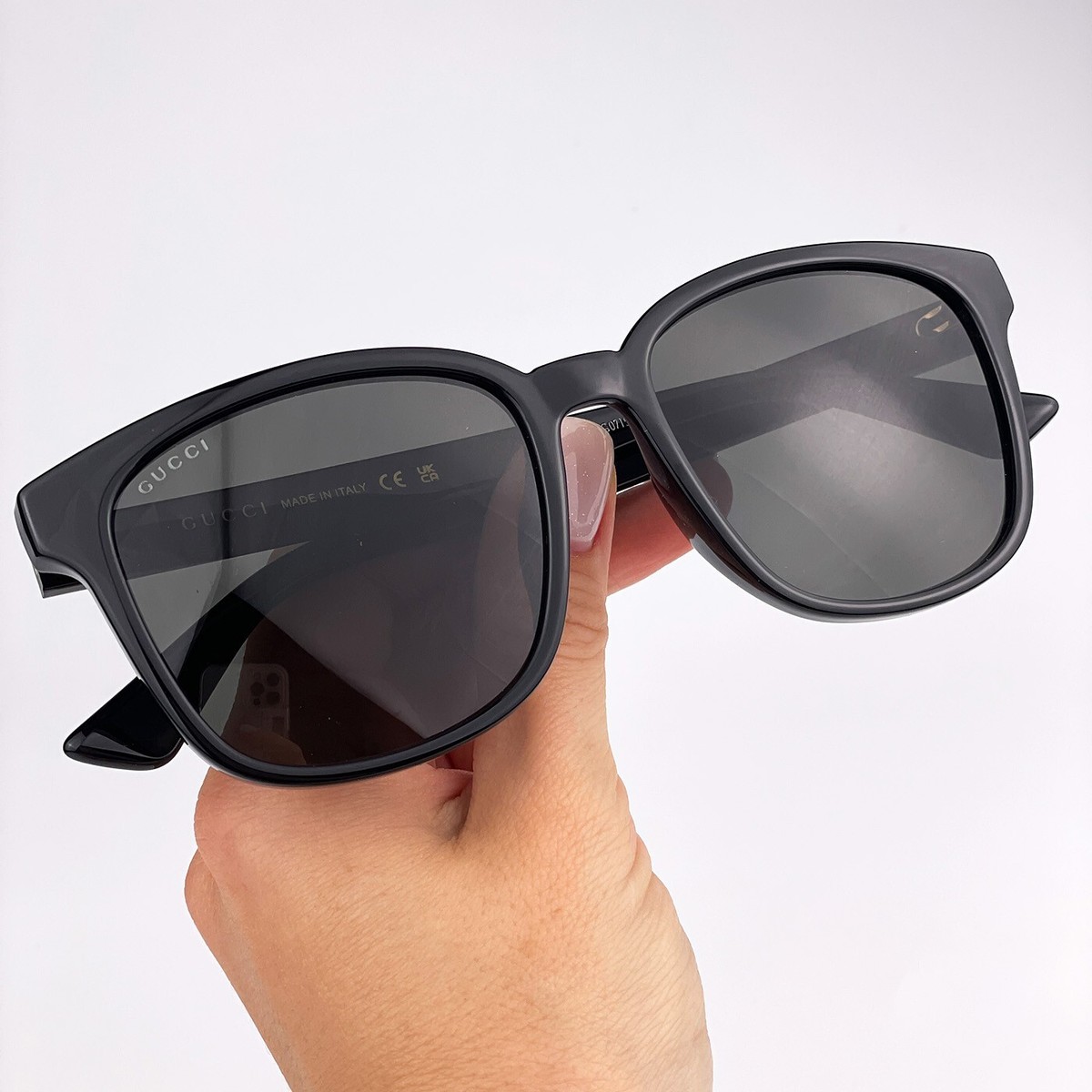 Gucci Women AUTHENTIC Sunglasses Black Grey Square GG0637SK 